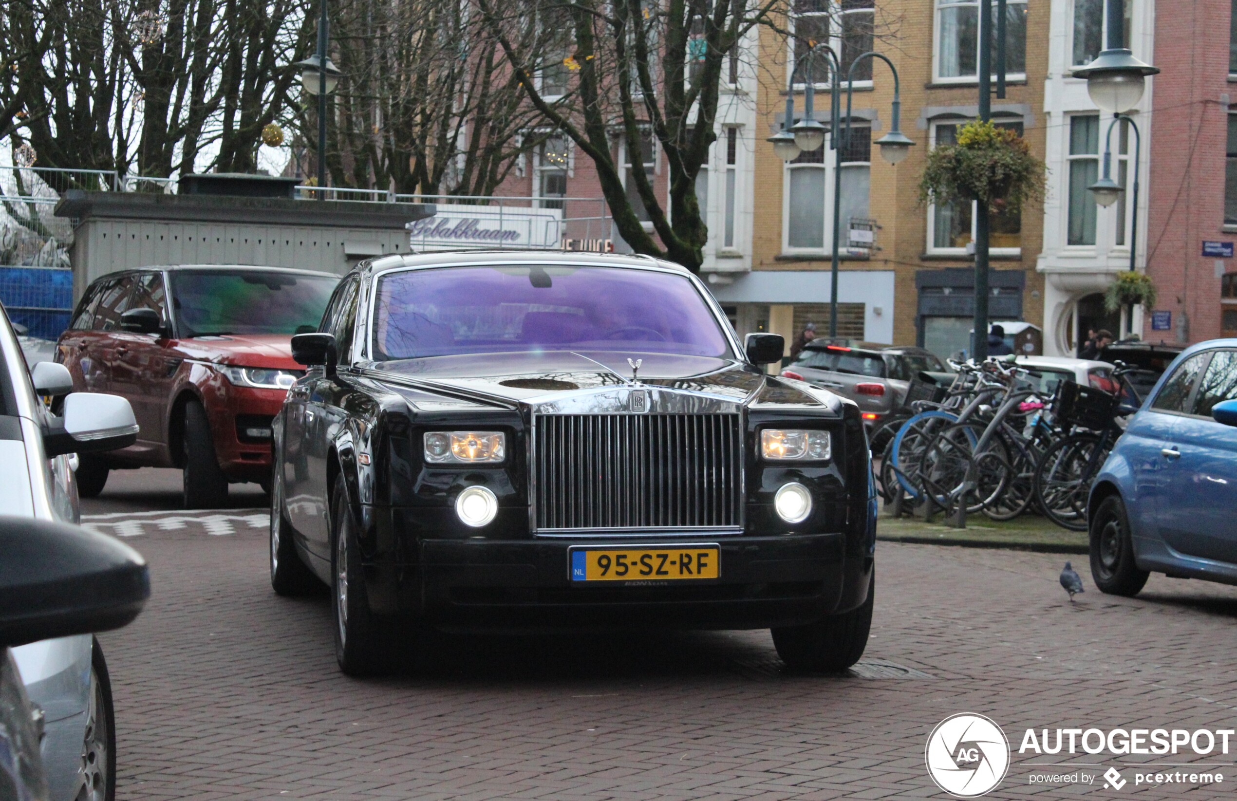 Rolls-Royce Phantom