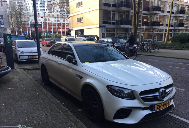 Mercedes-AMG E 63 S W213