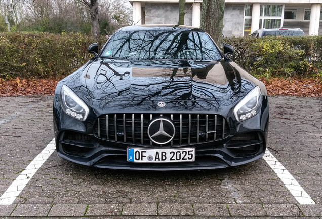 Mercedes-AMG GT C190 2017