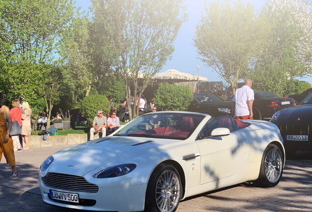 Aston Martin V8 Vantage Roadster