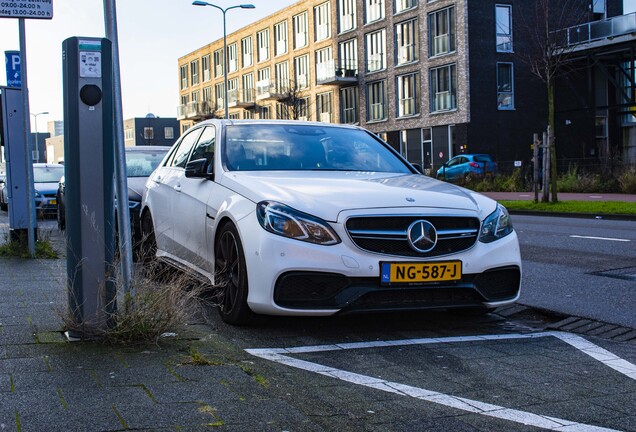 Mercedes-Benz E 63 AMG W212 2013