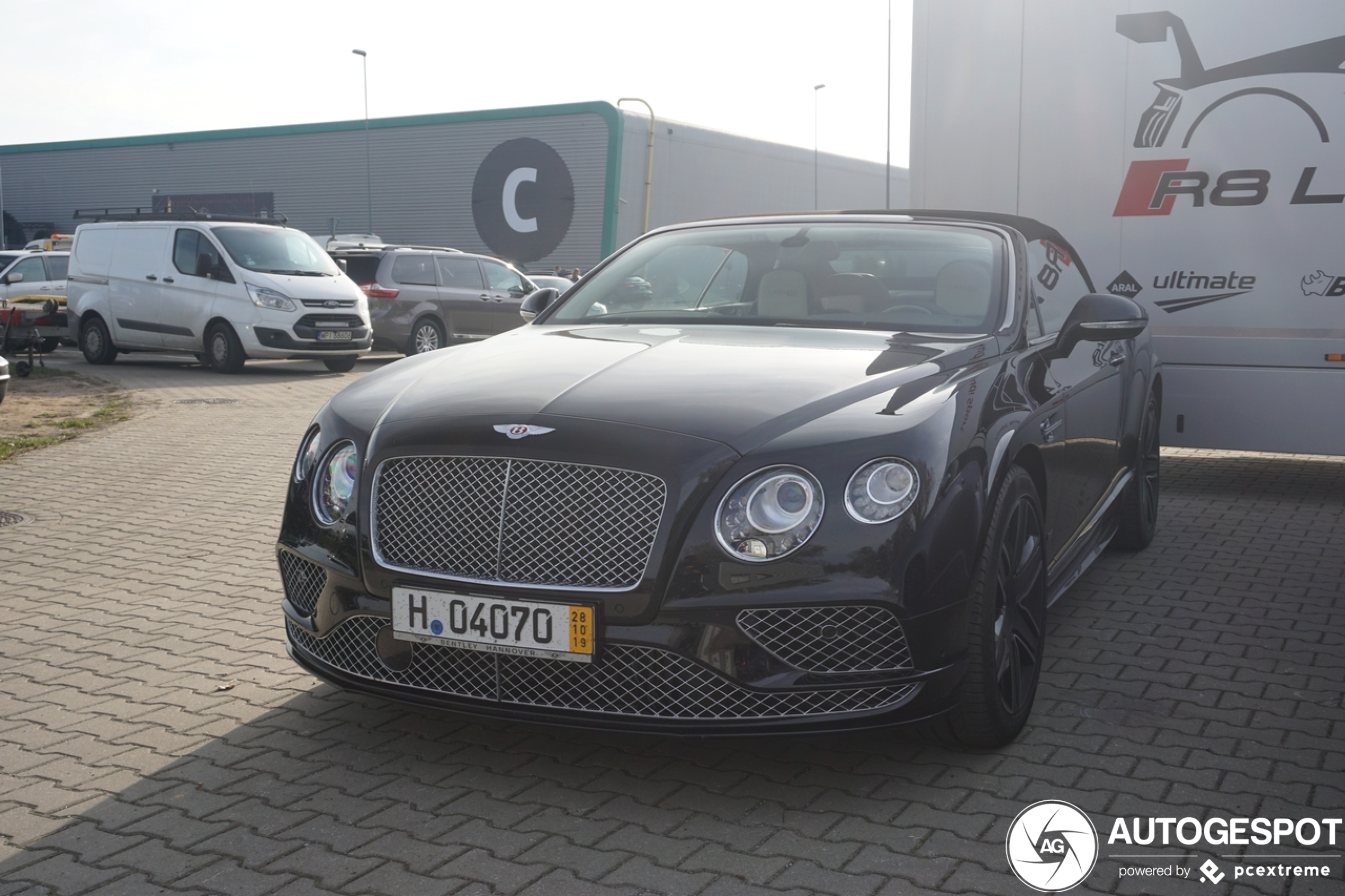 Bentley Continental GTC V8 S 2016 Timeless Series