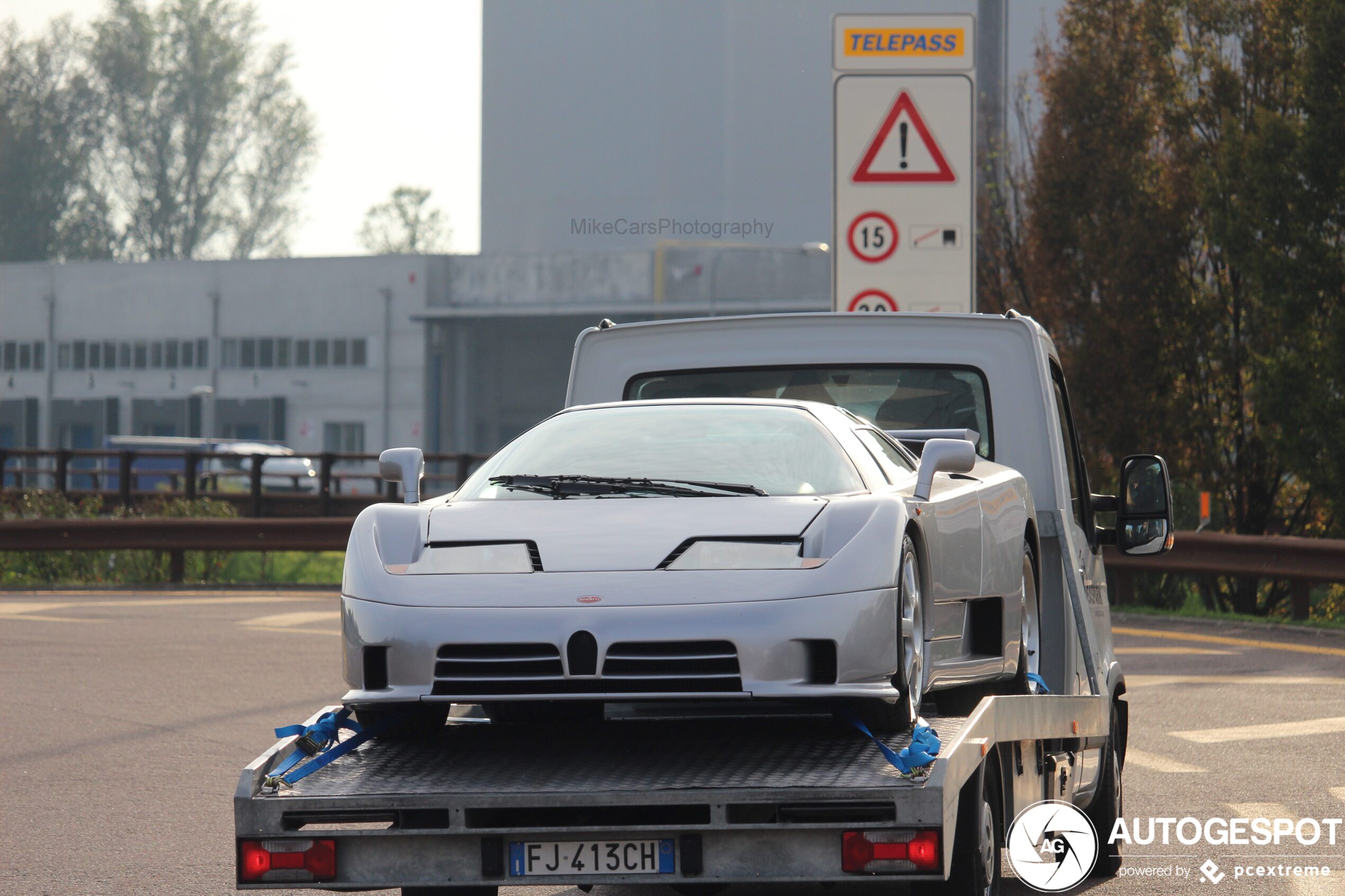 Bugatti EB110 SS