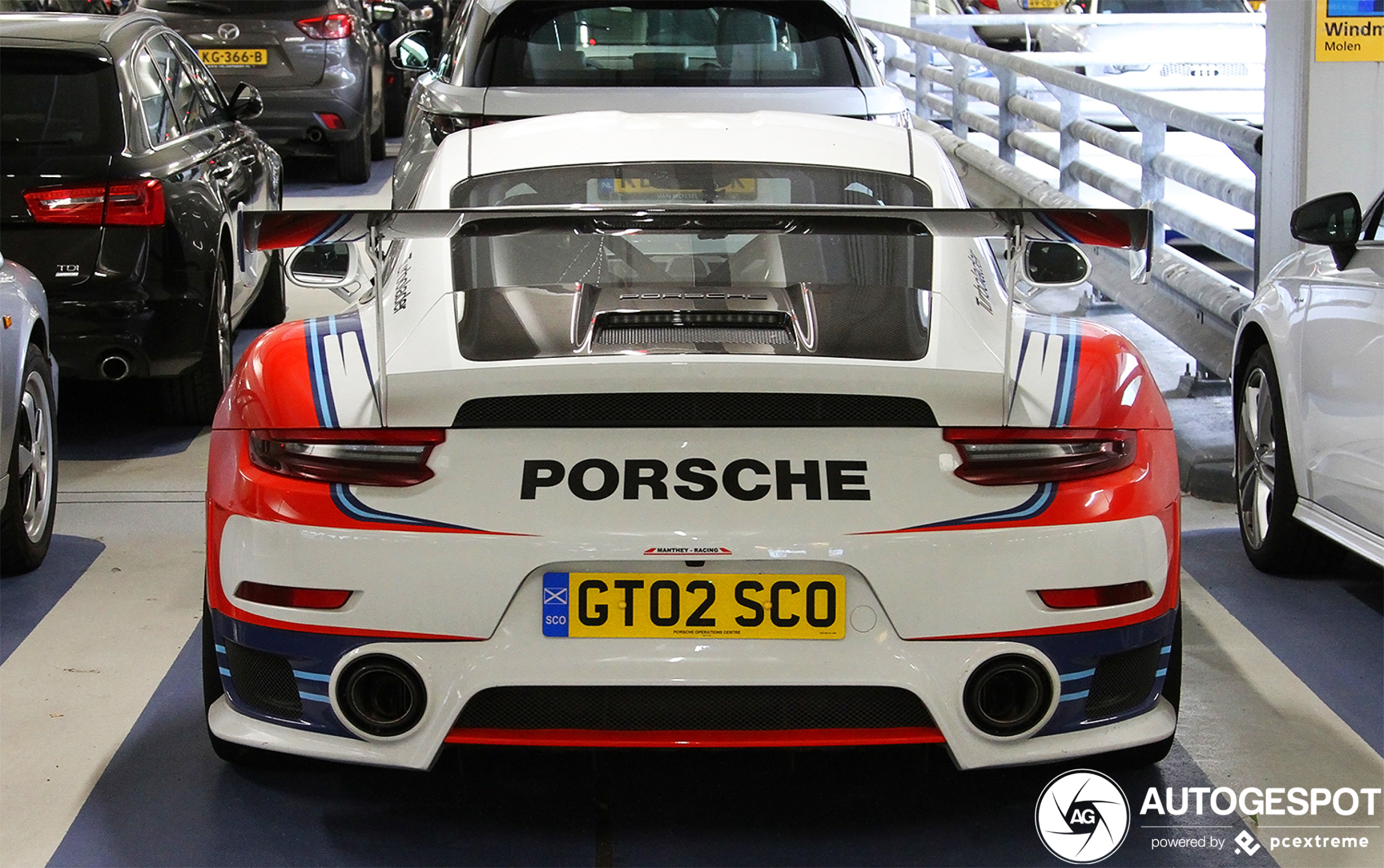 Spot van de dag: Porsche 991 GT2 RS Weissach Package