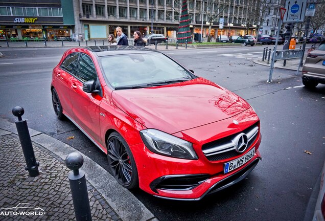 Mercedes-AMG A 45 W176 2015