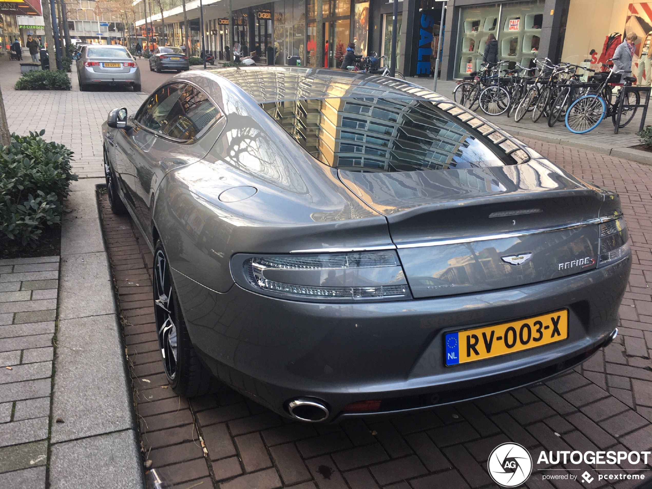 Aston Martin Rapide S