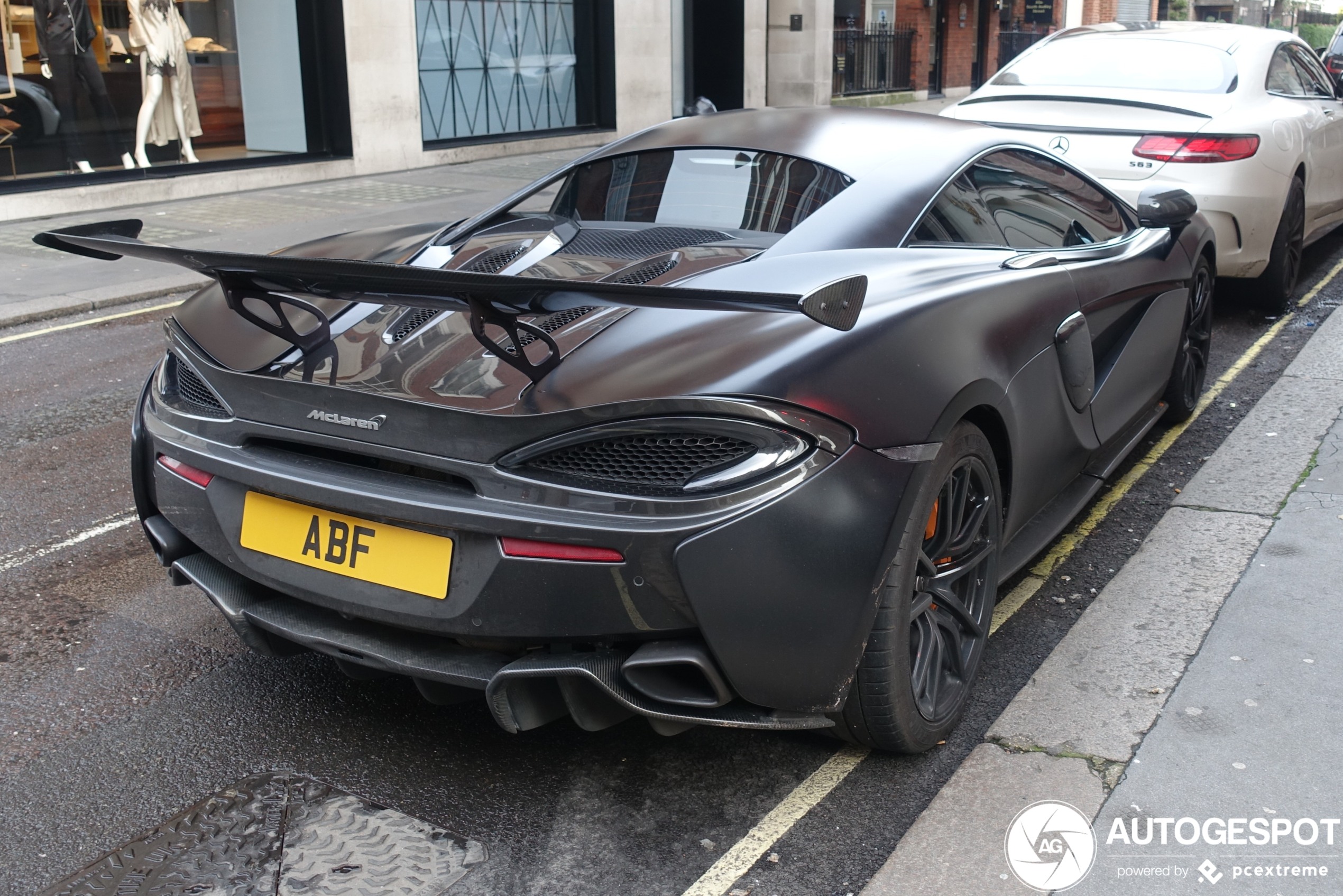 McLaren 570S