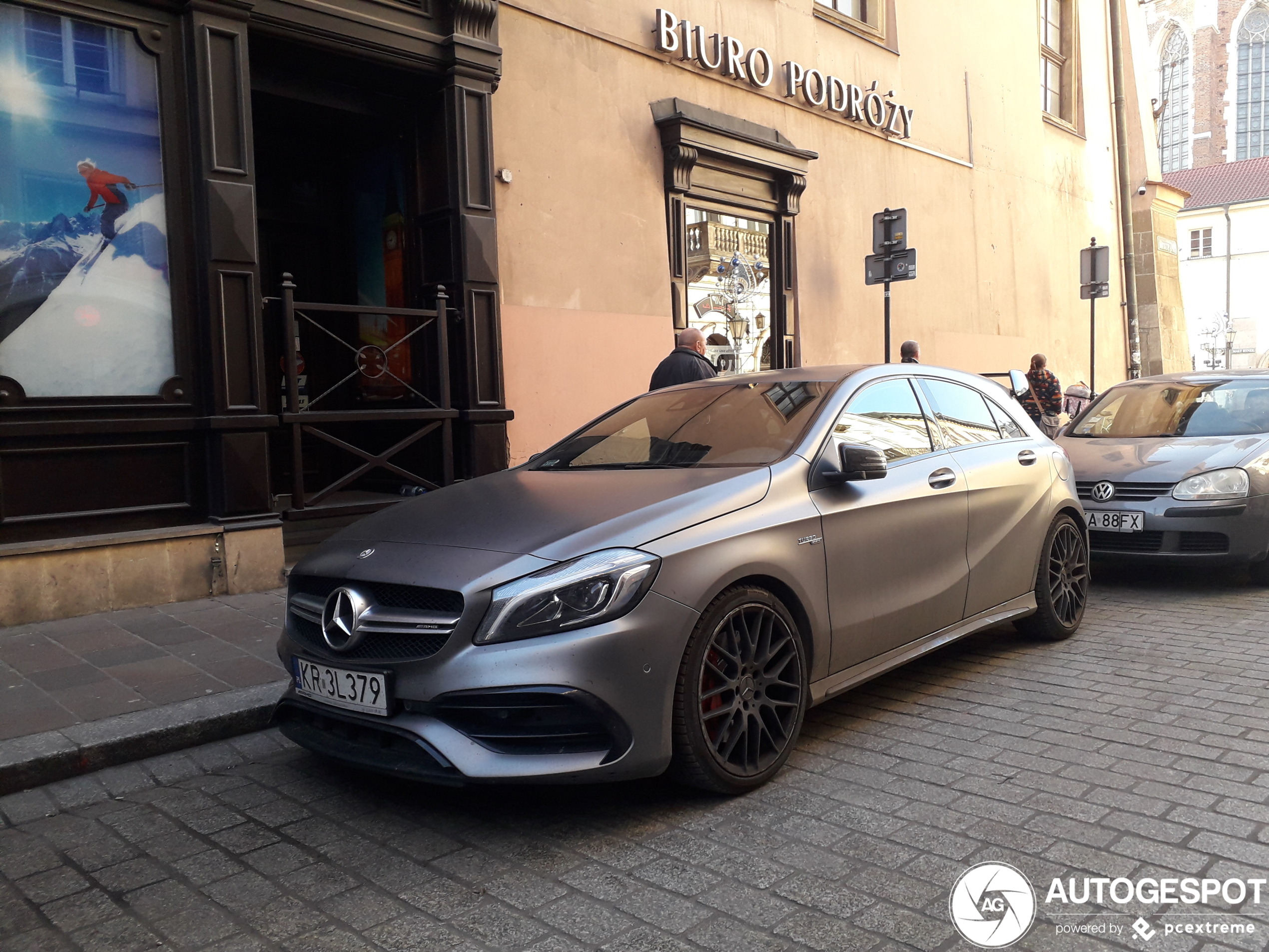 Mercedes-AMG A 45 W176 2015