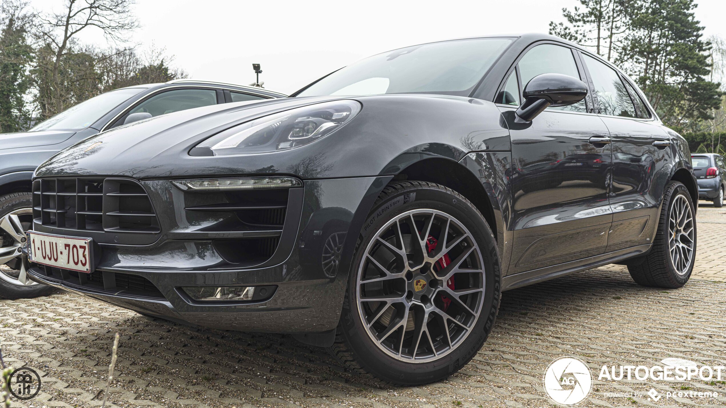 Porsche 95B Macan GTS