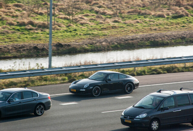 Porsche 997 Carrera GTS