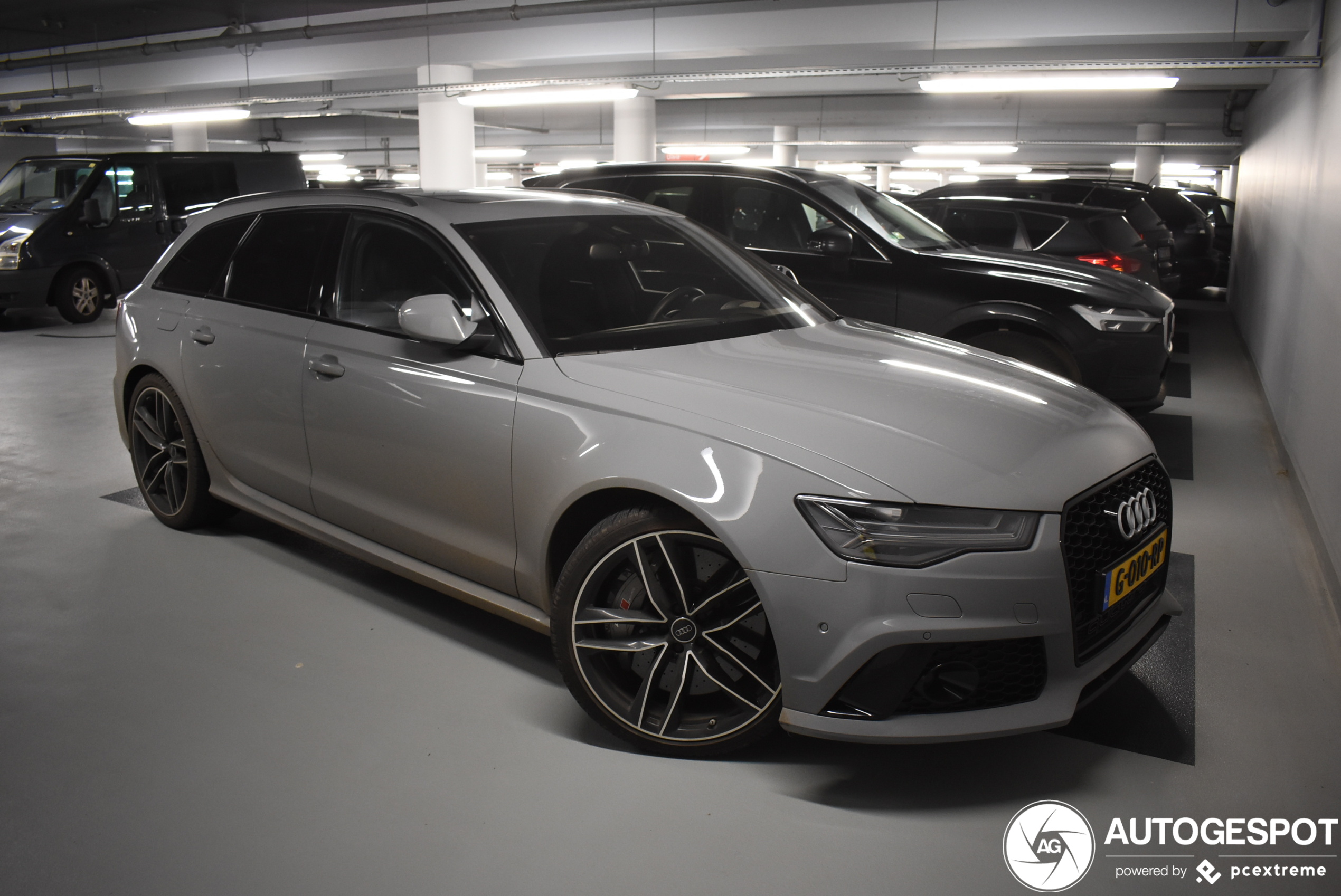 Audi RS6 Avant C7 2015