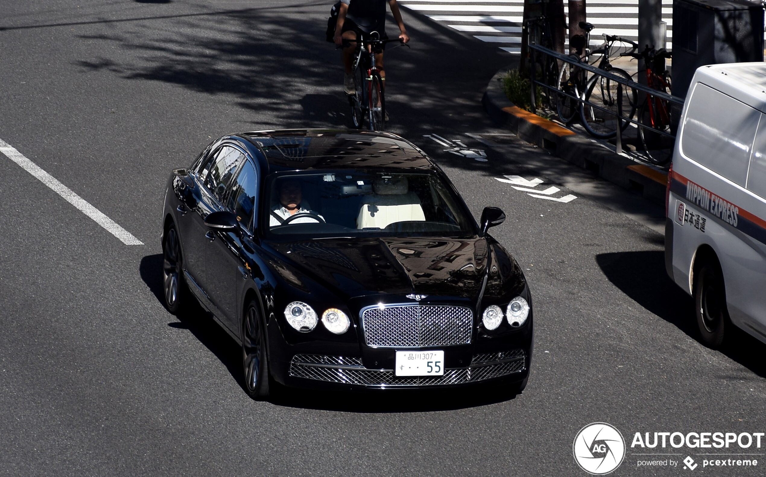 Bentley Flying Spur W12