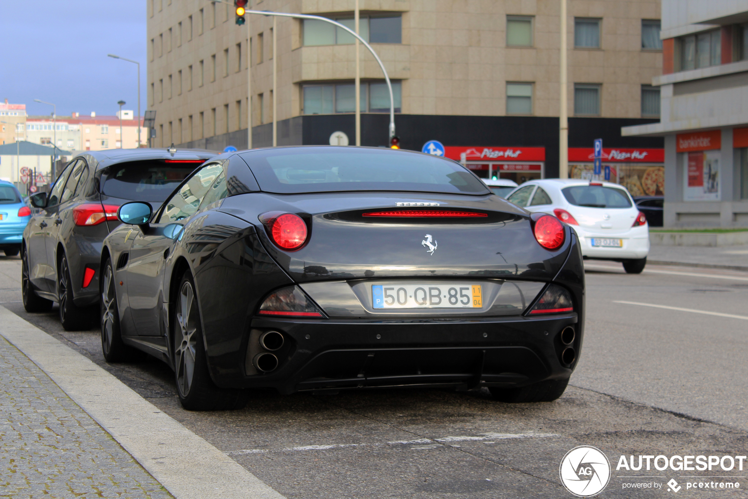 Ferrari California