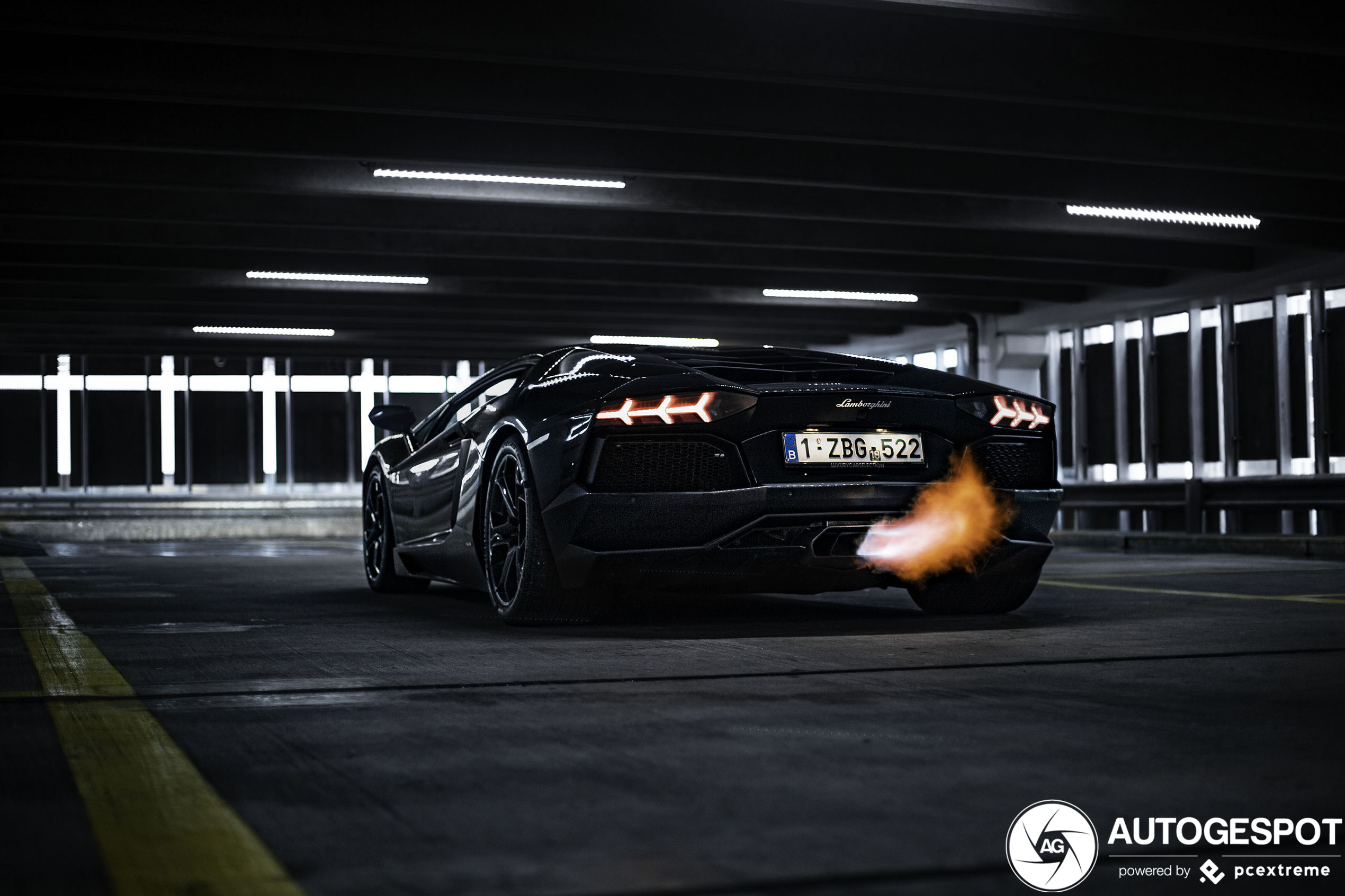 Lamborghini Aventador LP700-4