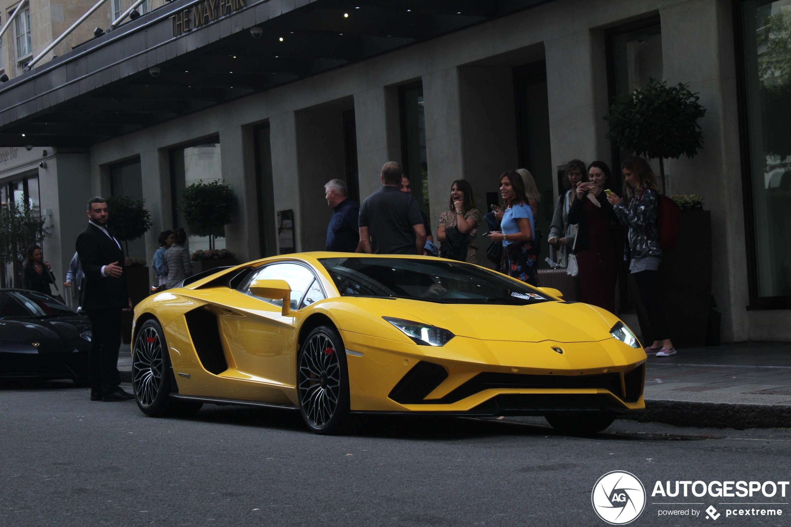 Lamborghini Aventador S LP740-4