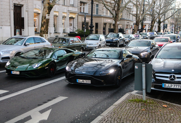 Aston Martin V8 Vantage 2018