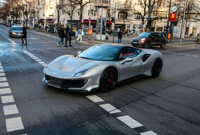 Ferrari 488 Pista