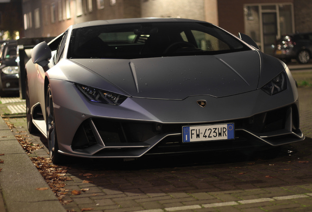 Lamborghini Huracán LP640-4 EVO