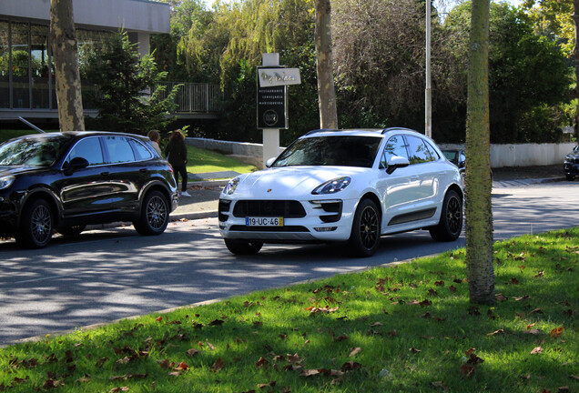 Porsche 95B Macan GTS