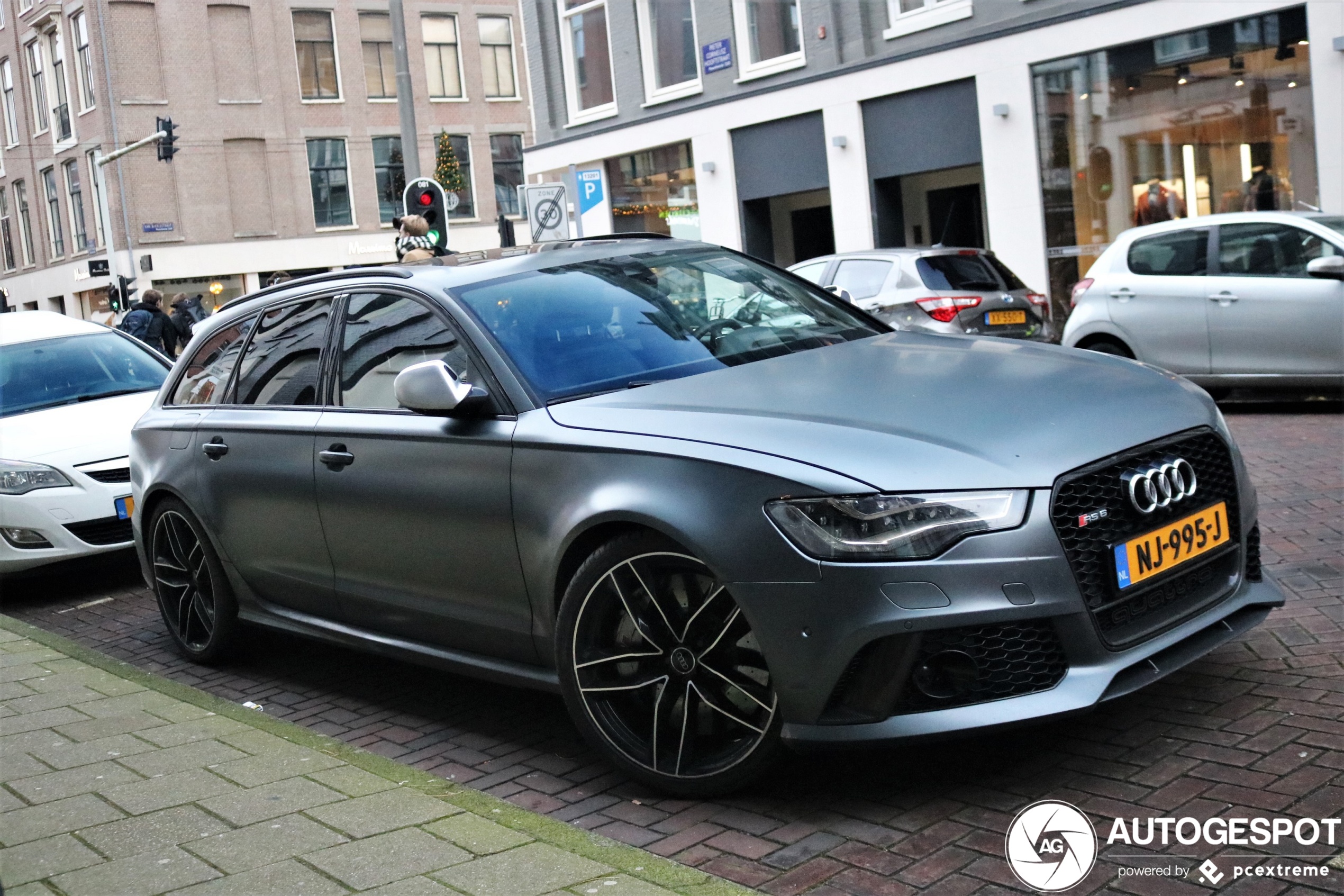 Audi RS6 Avant C7