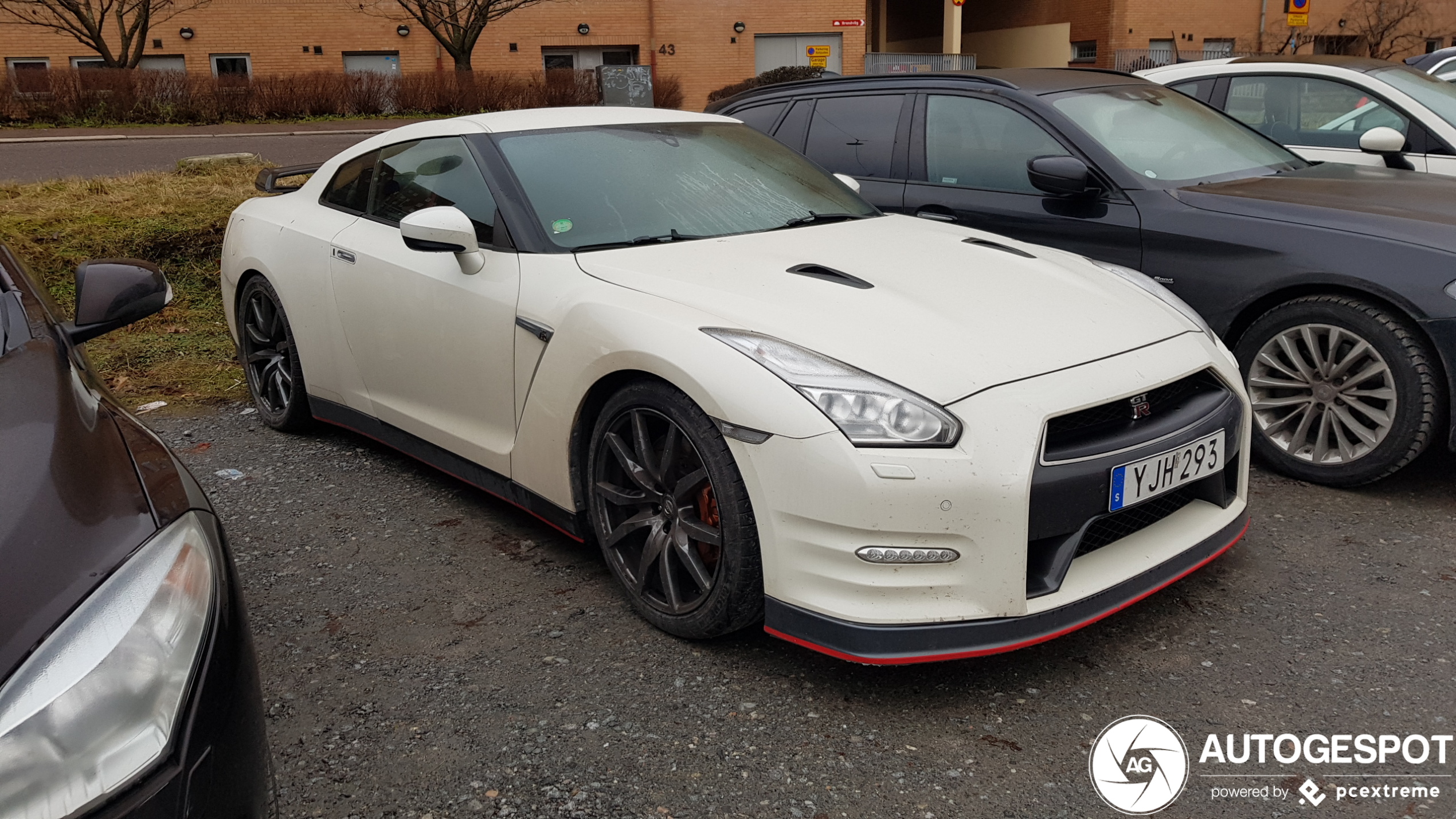 Nissan GT-R 2014