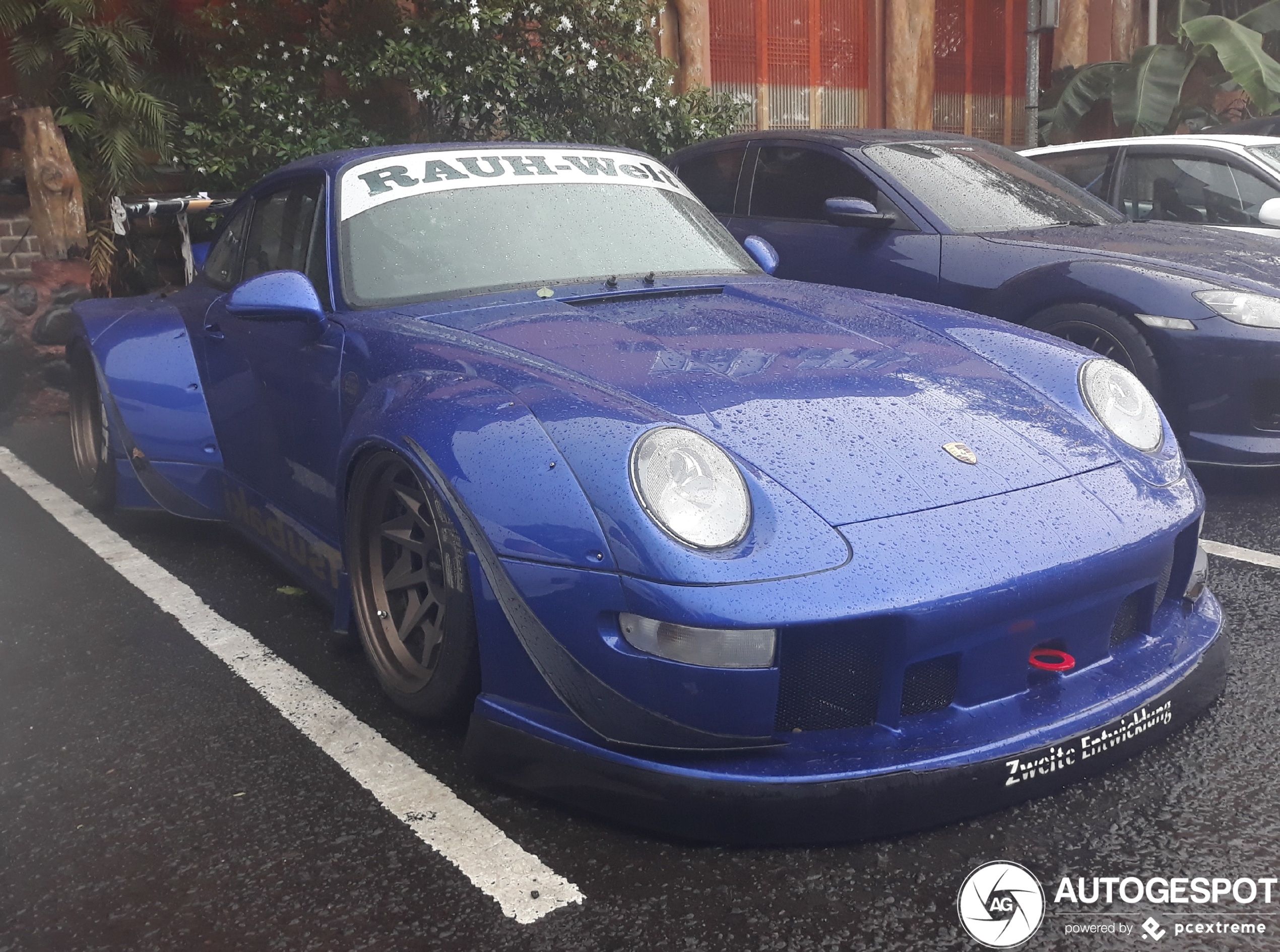 Porsche 993 Rauh-Welt Begriff - 22 December 2019 - Autogespot