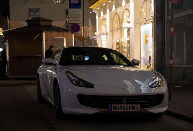 Ferrari GTC4Lusso