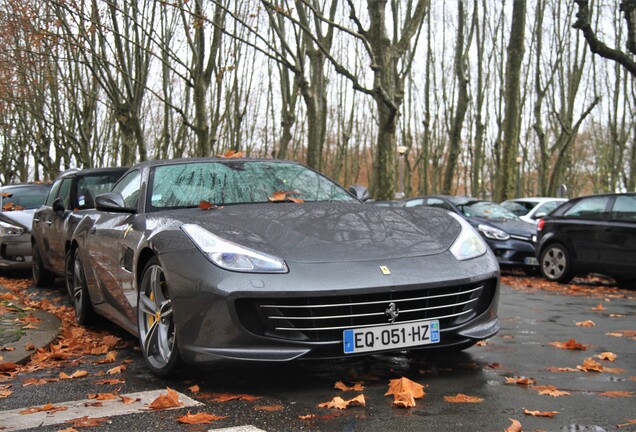 Ferrari GTC4Lusso