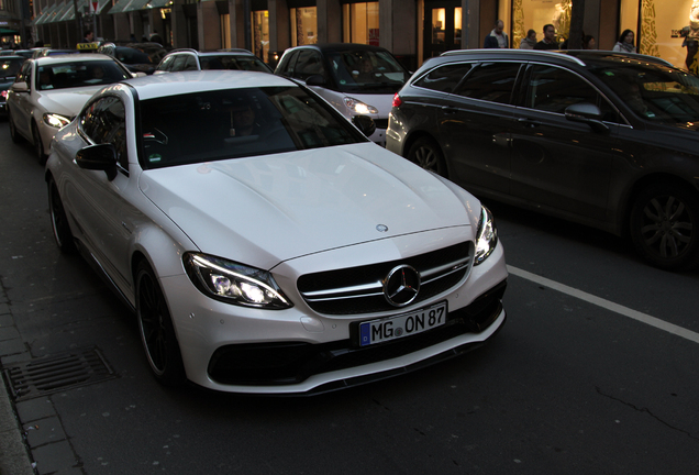 Mercedes-AMG C 63 S Coupé C205