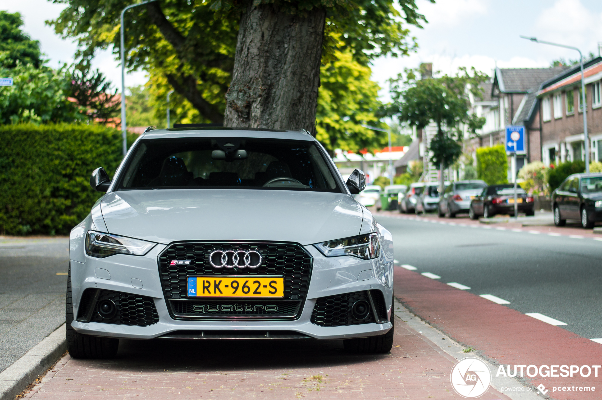 Audi RS6 Avant C7 2015