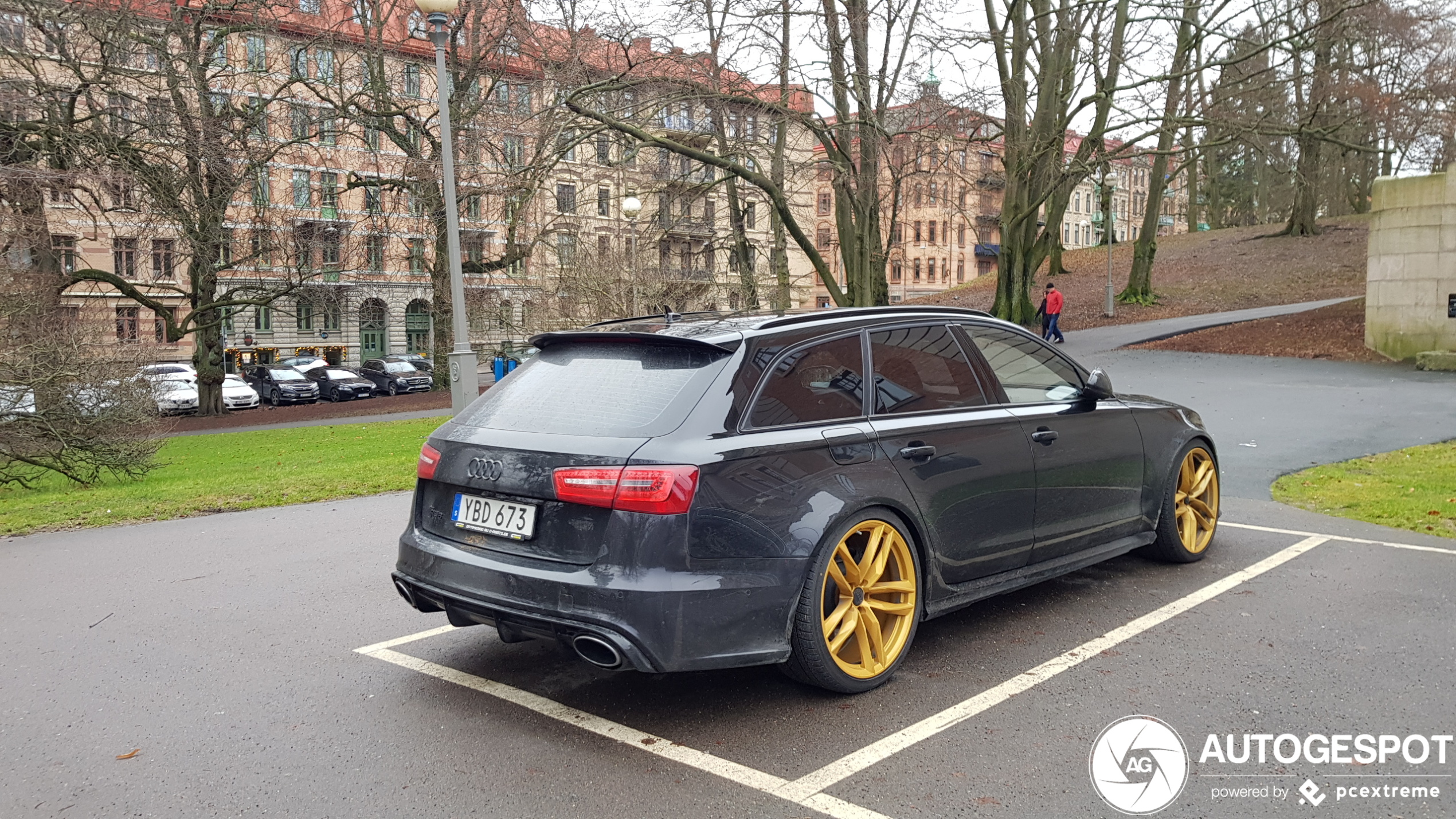 Audi RS6 Avant C7