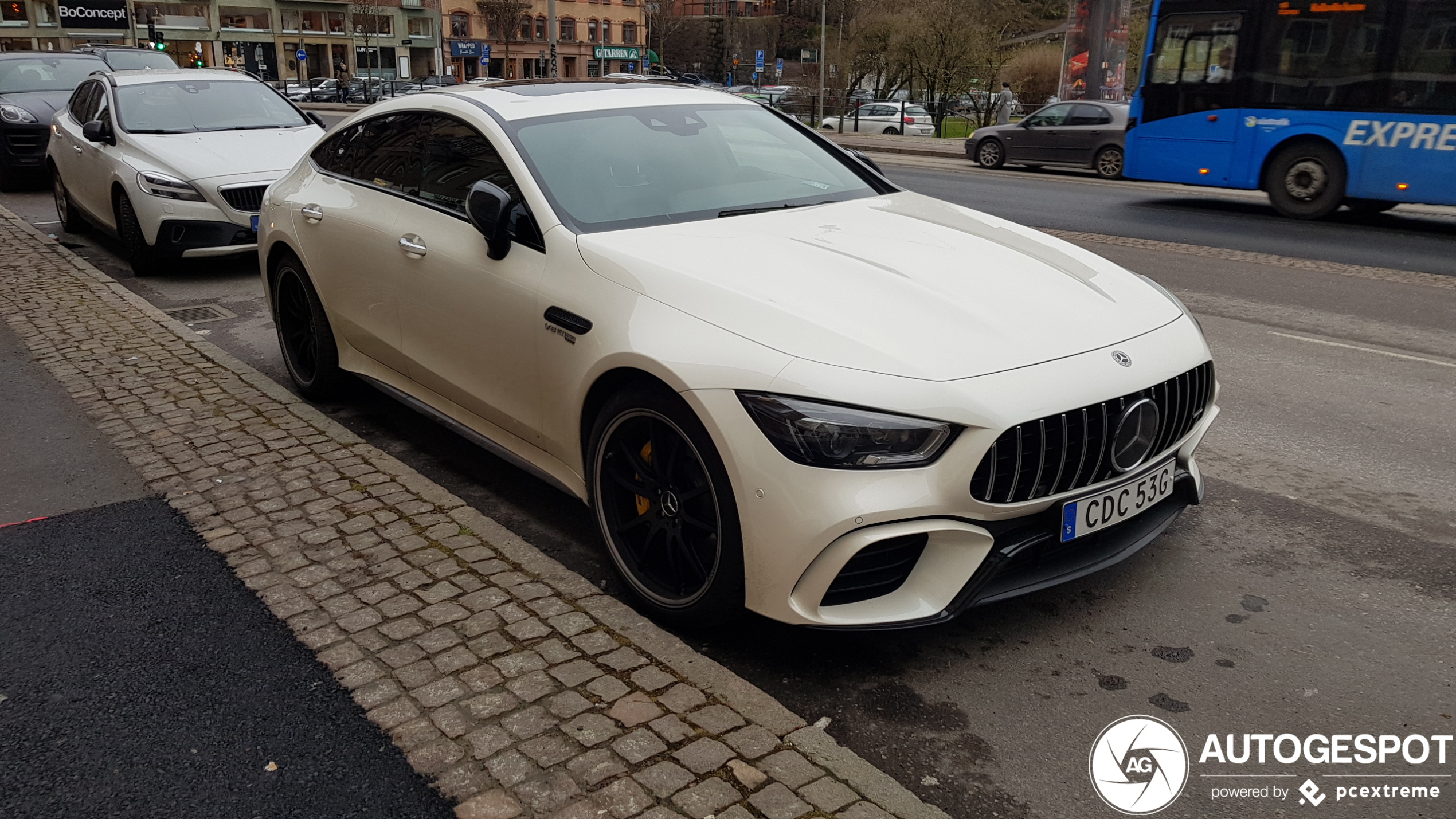 Mercedes-AMG GT 63 S X290