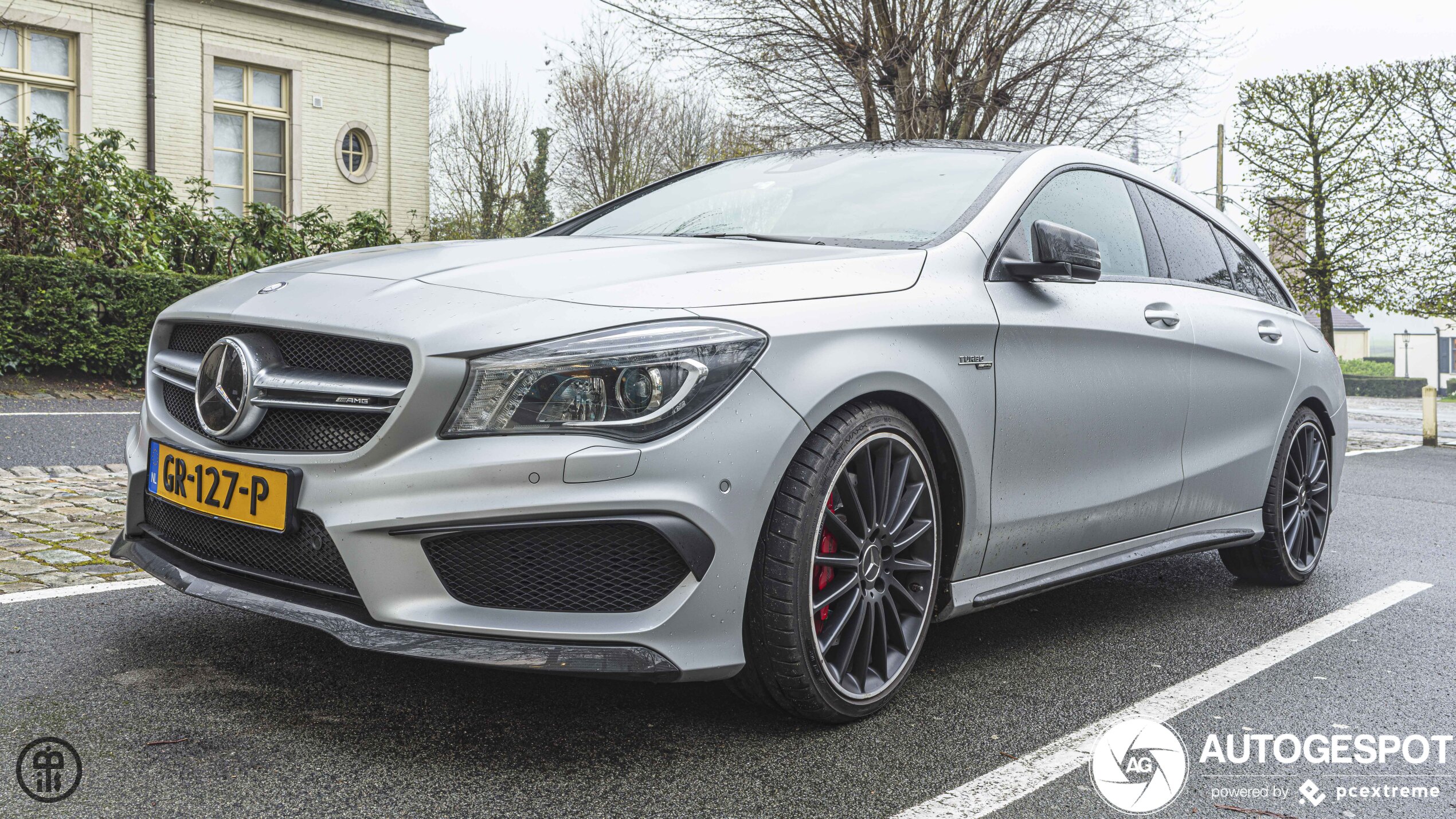 Mercedes-Benz CLA 45 AMG Shooting Brake