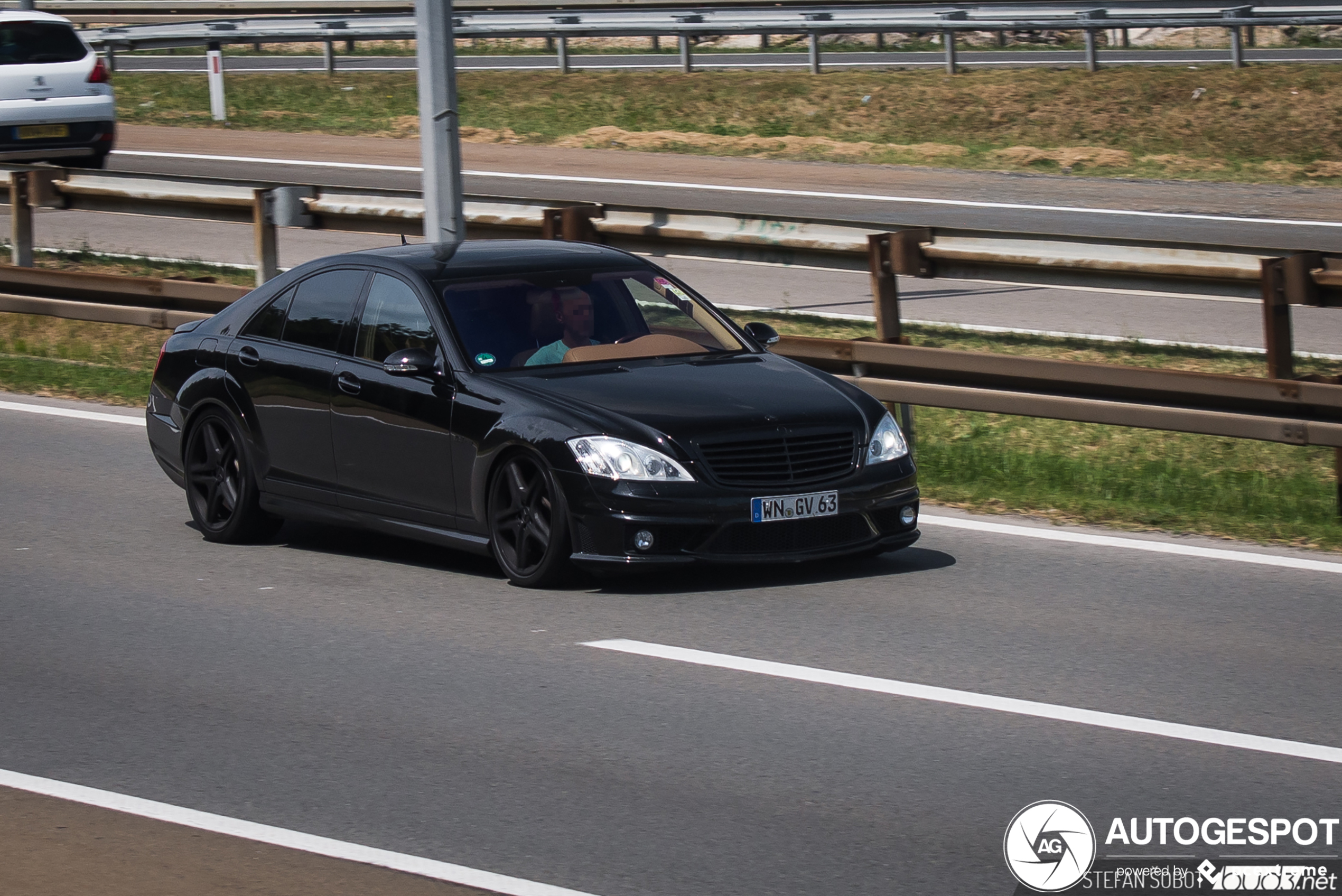 Mercedes-Benz S 63 AMG W221