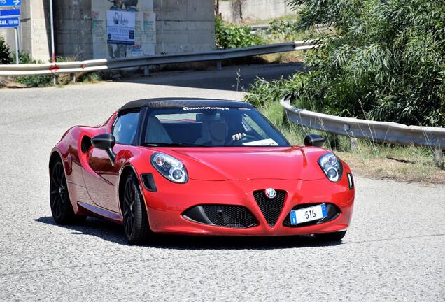 Alfa Romeo 4C Spider