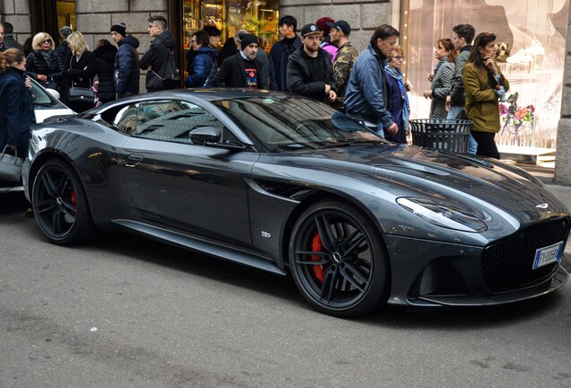 Aston Martin DBS Superleggera