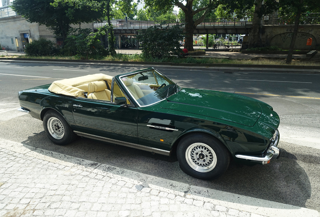 Aston Martin V8 Volante 1978-1990