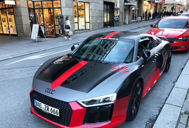 Audi R8 V10 Plus 2015