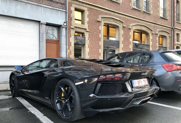 Lamborghini Aventador LP700-4