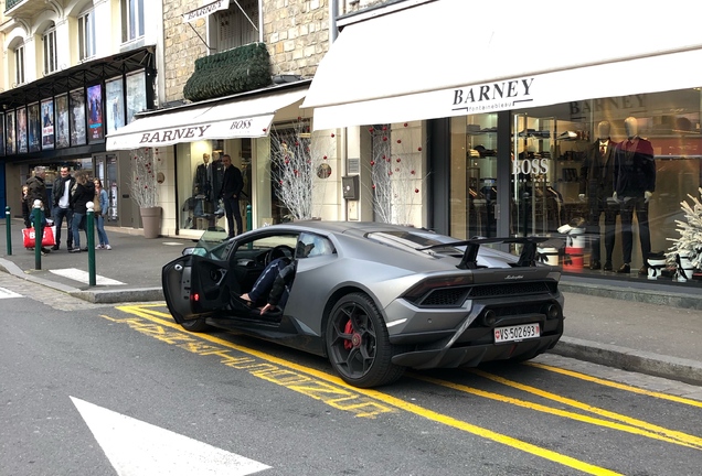 Lamborghini Huracán LP640-4 Performante