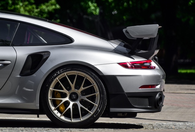 Porsche 991 GT2 RS Weissach Package