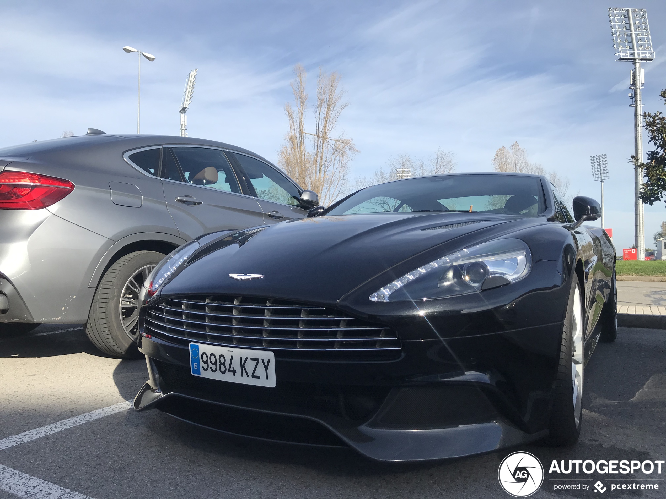 Aston Martin Vanquish 2013