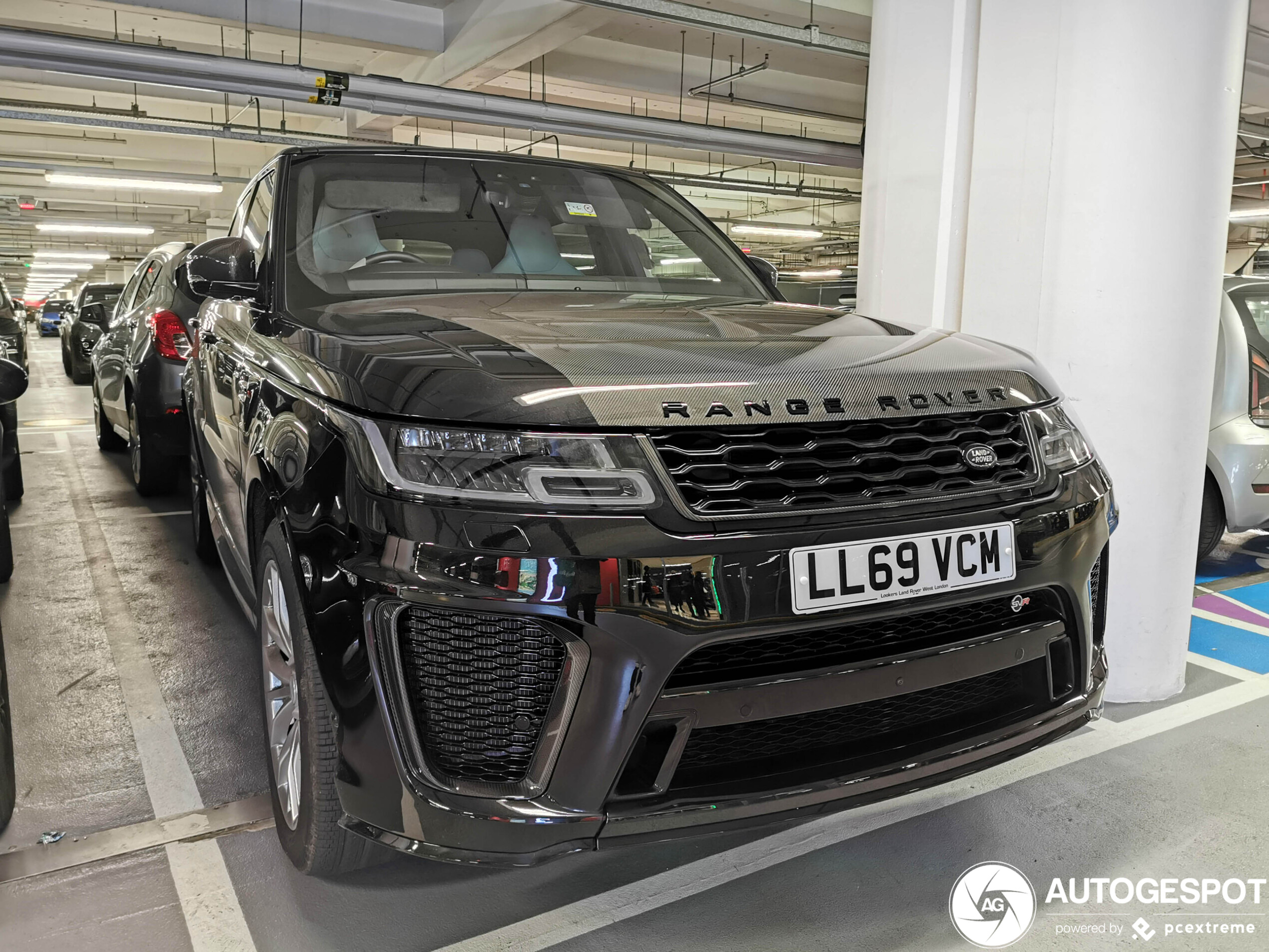 Land Rover Range Rover Sport SVR 2018 Carbon Edition