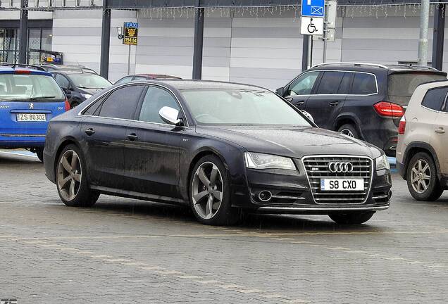 Audi S8 D4