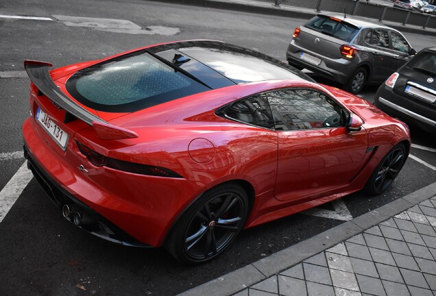 Jaguar F-TYPE SVR Coupé 2017