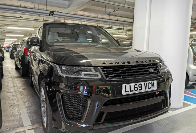 Land Rover Range Rover Sport SVR 2018 Carbon Edition