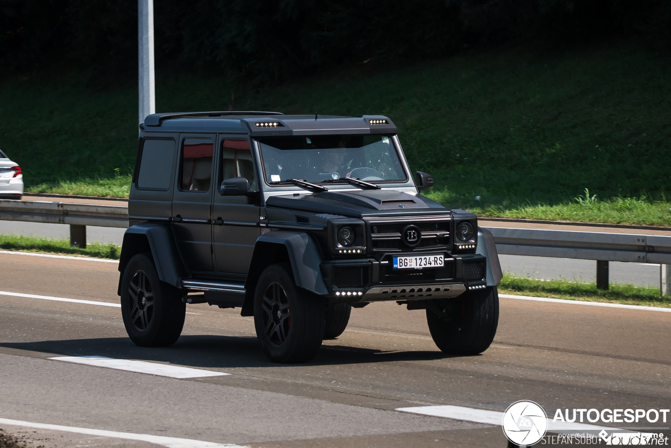 Mercedes-Benz Brabus G 500 4x4² B40-500