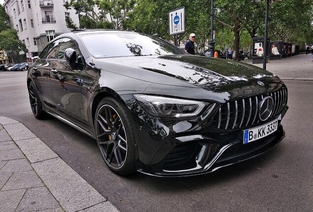 Mercedes-AMG GT 63 S X290