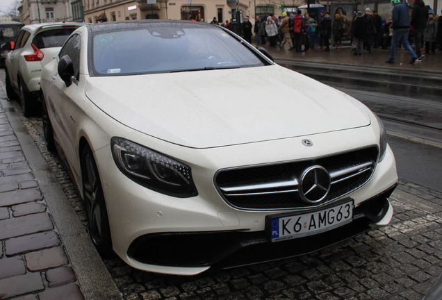 Mercedes-AMG S 63 Coupé C217