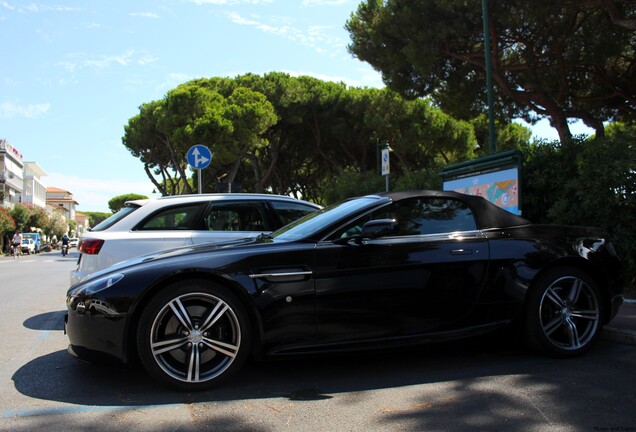 Aston Martin V8 Vantage N400 Roadster